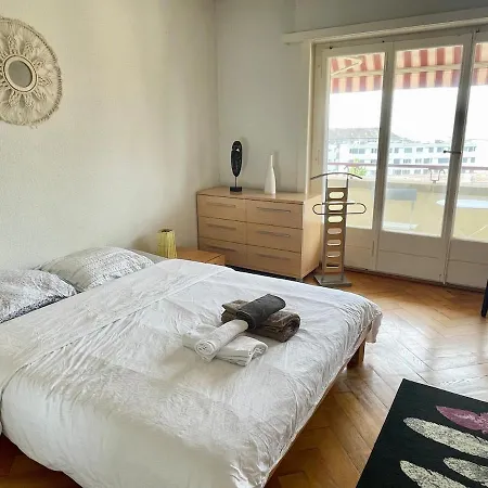 The Proximity To The Center With Views Apartment *